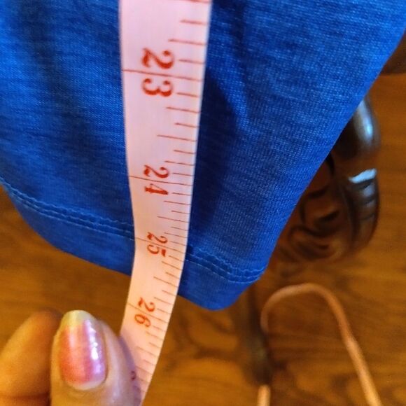 Boys Large Adidas Tee - Picture 8 of 8